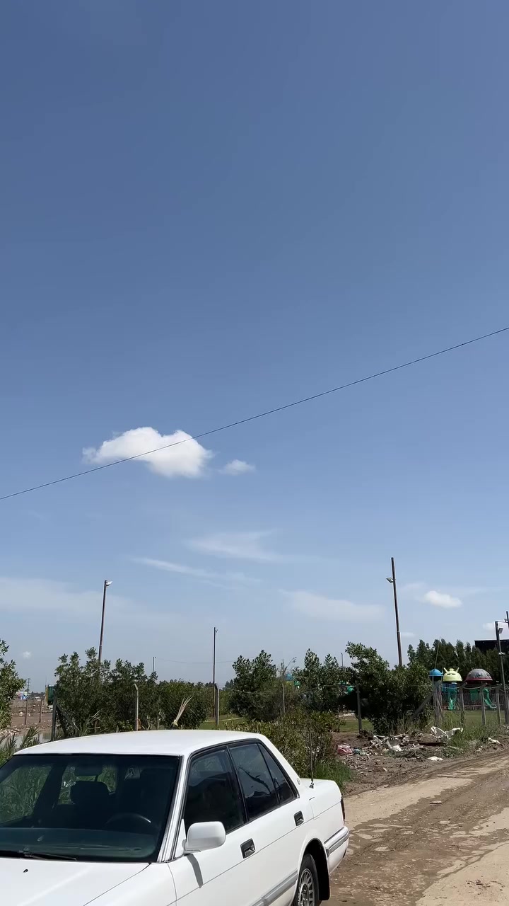 من رخصه الادمن❤️ سلام عليكم كراون سوبر سيدان موديل (87) سياره محرك3000ديلكو بطه سياره تخم تاير تبريد شغال صدر نضيف كهربائيات كله شغال لايتات جدد بك لايتات جدد لايت زنون عالي ناصي غرفه نضيفه وحلوه رقم انكليزي تحويل ثاني يوم مشروع وطني بأي مكان تحول سياره مصبوغه عام جماليه رقم صلاح دين انكليزي 
مكان السياره بغداد ابو غريب 
رقم ***********
السعر (60)
(كلشي اكو بسوك❤️)
