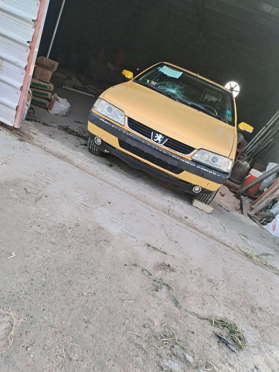 سلام عليكم بيجو ٢٠١٢ رقم بغداد انكليزي تبريد تدفئ شغال الكير كفاله تخم تاير بس صوت بل يطقات السعر ٢٨ بي مجال المكان بغداد جسر الدوار ***********و***********
