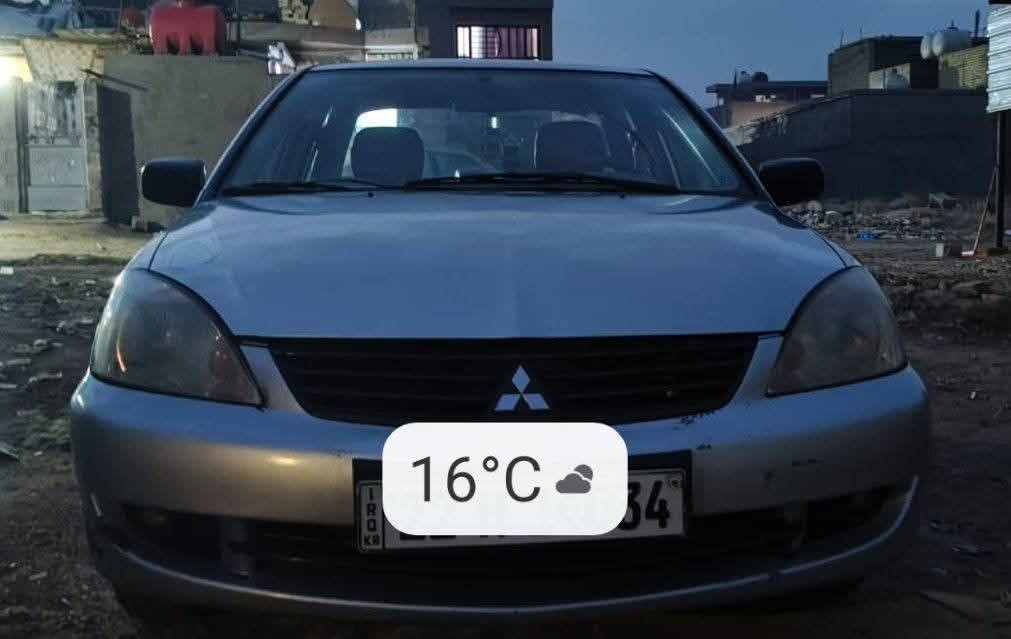 السلام عليكم
لانسر 2010 
السعر (85) الي يجي اله تقديرة 
موقع بغداد السياحي مجمع شاكر الطبي 
السيارة جاهزة من كلشي 
1 تدفئه و  تبريد 
2 تخم تاير 
3 باتري جديد 
4 حدادية
5 السيارة رقم اربيل بأسمي تحويل شوكت ما تحب 
6 الجاملق الايمن مضروب  مصلح مصبوغ البنيد فقط رش 
التواصل ***********
