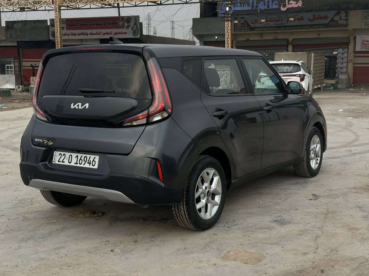 السلام عليكم
لبيع كيا صول موديل 2024
رقم اربيل ترقيم جديد تريد تحويل تريد وكاله حاضر
ماشيه 13 
موصفات
 فول تحكم ستيرن 
رادار امامي 
رادار خلفي
رادار جانبي
نقاط عمياء
تحديد مسار
وضعيات قياده 2
دشبول دجتل 
توقف ذاتي
كامره خلفيه دواره
ويل گب
محرك 2000 دوش 💪🏻💪🏻
شواصي كير محرك السياره كلها كفاله
صبغ بنيد وجاملغ فقط
صور الحادث بلمنشور 👇🏻
السعر 153$ وبيها مجال
بغداد بسمايه 
الاتصال 
***********
