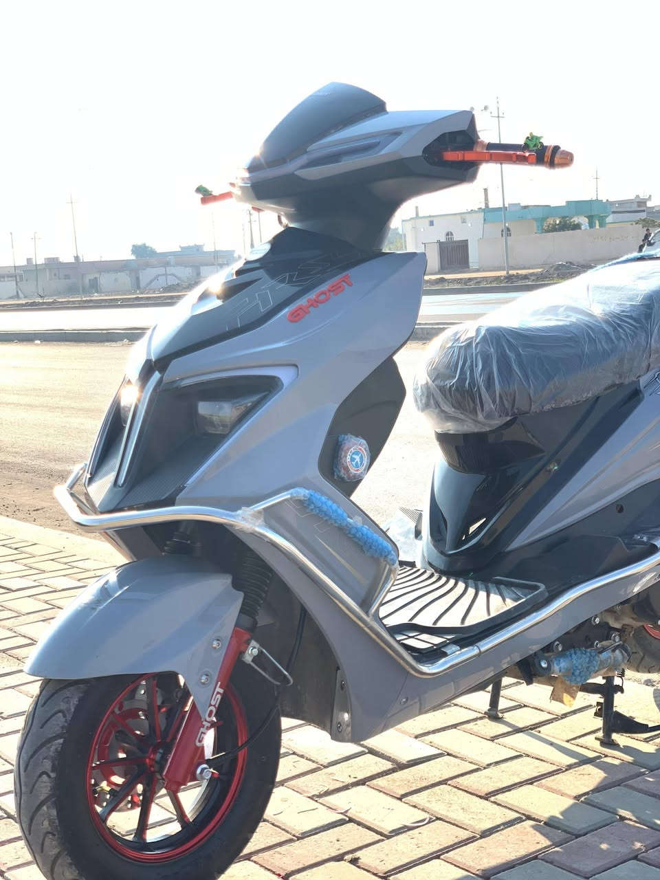 السلام عليكم
دراجه للبيع 

الموديل 2025.   ✈️

المواصفات🔥 

دبل غاز 

ويل رياضي 🔥 

يدات رياضي 

كابريتر اصلي شركه 

تشغيل عن بعد 🤫

عدسات اثنين زنون 

اشاير لدات 

لايتات لدات 

صالنصه كاتم كاربون فايبر 

محرك شرط مامفتوح 

الدراجه فول نعومه 

صار شهر من شديتها بعدها بوضع الشركة 

دراجه شرط شلعه ومعدل

دراجه للبيع 

الموديل 2025.   ✈️

المواصفات🔥 

دبل غاز 

ويل رياضي 🔥 

يدات رياضي 

كابريتر اصلي شركه 

تشغيل عن بعد 🤫

عدسات اثنين زنون 

اشاير لدات 

لايتات لدات 

صالنصه كاتم كاربون فايبر 

محرك شرط مامفتوح 
 محرك شرط ياباني مكفول كفاله عامه اي شي بي اني اخسره 
الدراجه فول نعومه 

صار شهر من شديتها بعدها بوضع الشركة 

دراجه شرط شلعه ومعدل 

واذا استان صفح نازل لم تشتغل

السعر خاص 

اتصل وادلل 

رقمي 

0782 117 6943

السعر مليون وميتين وبي مجال
