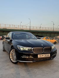 للبيع BMW 740Li فول مواصفات 2018 جكات بانوراما اربع ابواب شفط برده خلف...