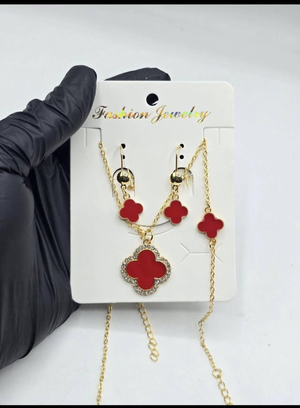 هلا بزبائننا الغالين 
اكسسوارات برازيلي ضمان سنه أحدث موديلات تجدونه في كوزمتك ابو شهوده وبعرض خاص بس بالف دينار


**إذا كنت صاحب هذا الإعلان وتريد حذفه لأي سبب، رجاءا أرسل رسالة إلى الدعم الفني**