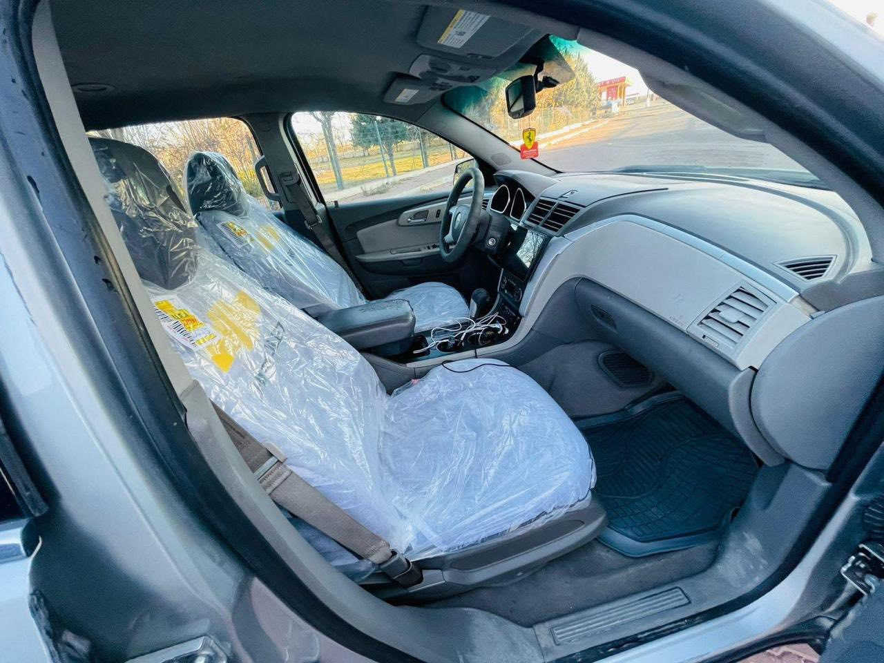 شوفرليت ترافرس 2011 بدون صبغ كلين تايتل مكينة 3600 سيارة كلش نضيفة السعر 85 ورقة للاتصال ***********
