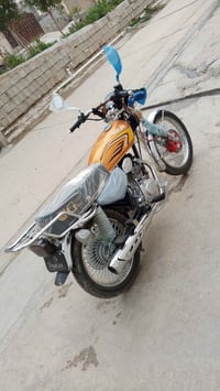 دراجه للبيع سونيك اصلي موديل 2025  سعر 750 رقم تليفون 07755190585