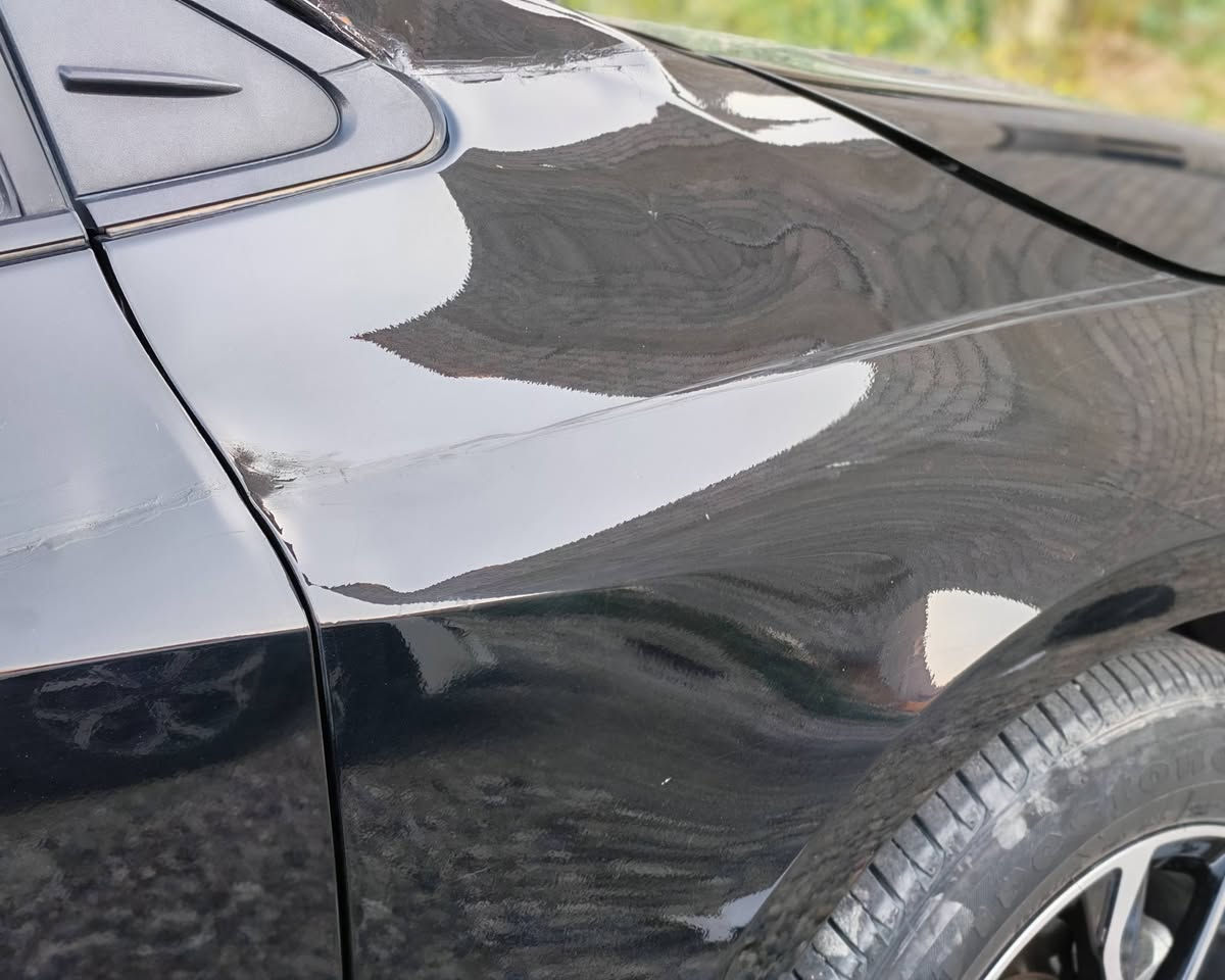 كورلا 2025 امريكي اللون اسود بانزين محرك 20 ماشي16 الف ضرر قطعتين جدا بسيط سيارة جديدة رقم اربيل مميز بسمي مواصفات LE معروفه هاند بريك بصمه اوتو هولد مانع انزلاق مري كهرب رادار امامي اضافات ويل كب وارضيه كامل ارقى نوعيه
السعر 150ورقه ومجال جدا بسيط مكاني الموصل حي النجار ***********
