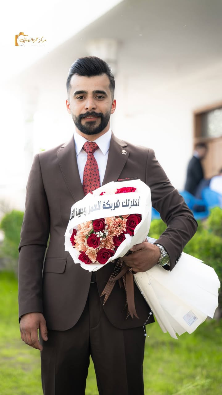 صور خطوبة المرتب علي الشجيري #الف_مبروك
📸  المصور حمزه زماني
مصور مناسبات وجلسات تصوير 
لأن الذكريات تستاهل 👌
📍 الصويرة شارع النجمة 
📩 للحجز دايركت ***********
##اكسبلور
#explorepage
#viral
