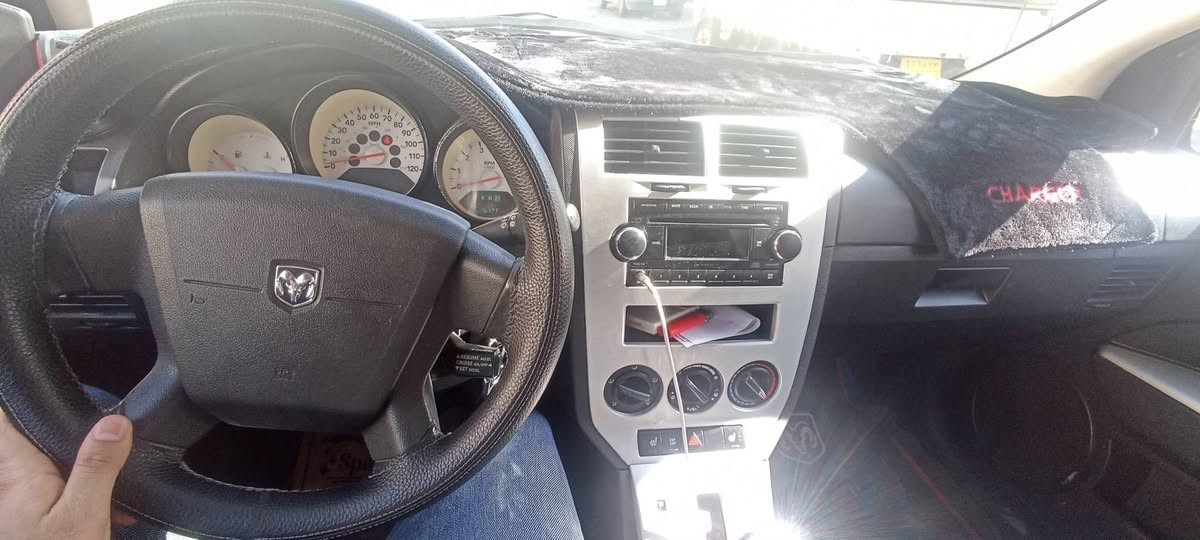 دوج كاليبر للبيع او مراوسة موديل 2008 بيها قطعتين ونص صبغ بدون دواخل كير مكينة وتبريد بشرط عدها كوبون بنزين رقم اربيل موقع كركوك للتفاصيل أكثر اتصل على رقم.   ‏‪0785 818 1059‬‏
واتساب ***********
سعر ٦٨ومجال كركوك, العراق
