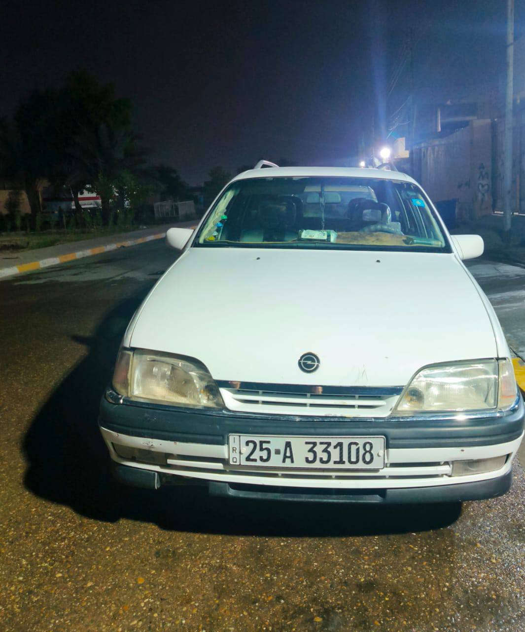 السلام عليكم اوبل 93ما مصبوغه بلادي محرك20باسمي عنوان الانبار فلوجه سعر 45وبيها مجال رقم ***********
