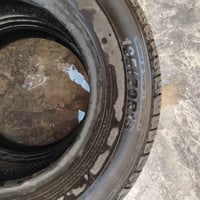 زوج تايرات 13 / 70 / 185 للبيع السعر ٥٠ الف وبيهن مجال اخو الجديد مابي...