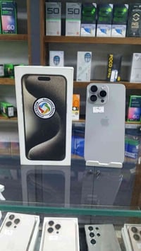 ايفون 15 برو ماكس ذاكره 256 بطاريه 90 ما مفتوح وتر بروف شرق أوسط فحص ح...