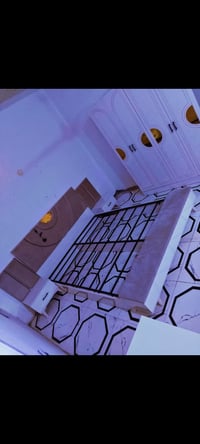 للبيع ب800  وبيه مجال القرفه ماخذ ب1000 او نص  07807536338