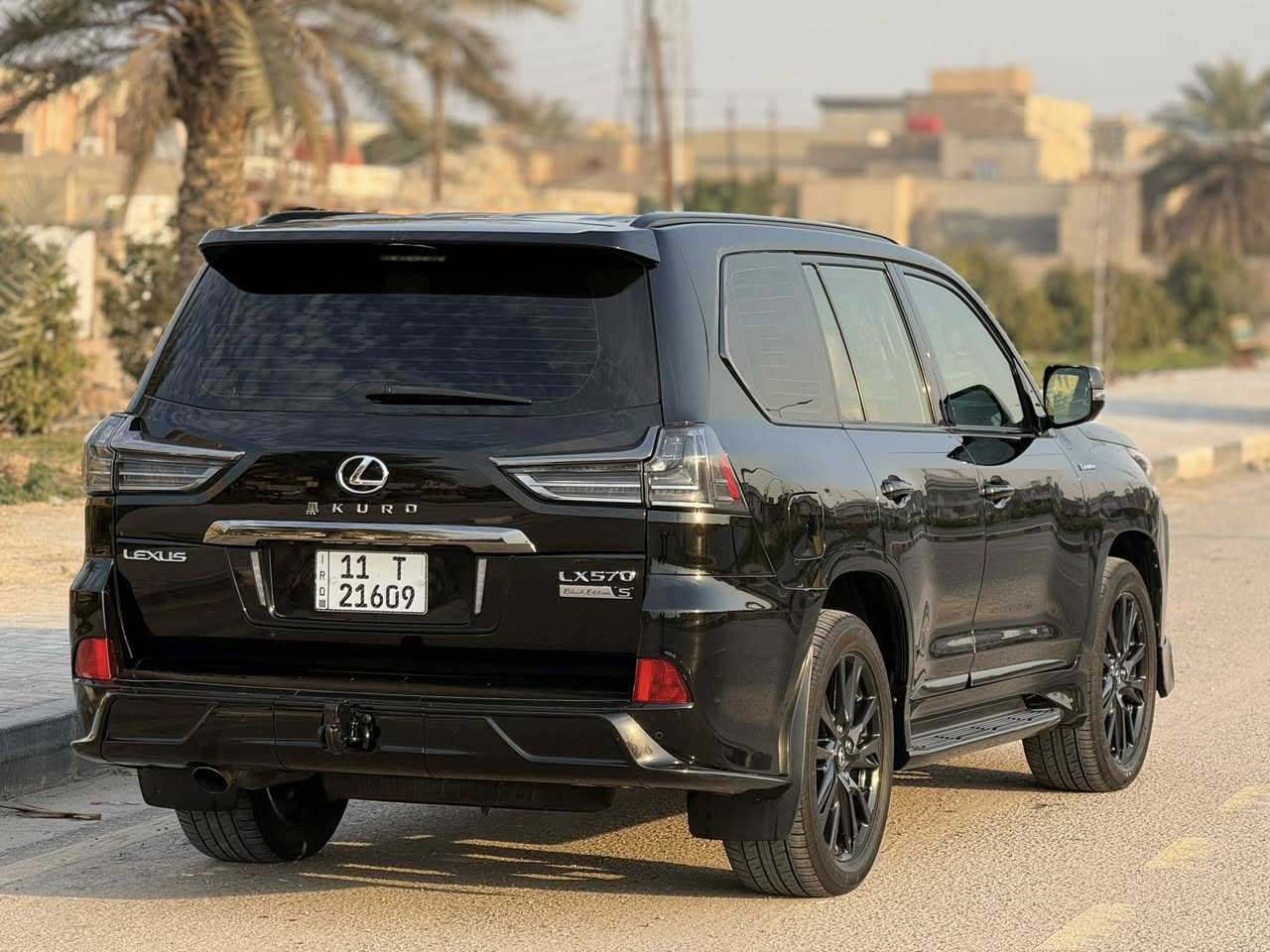 سلام عليكم
LEXUS 570Koro 2019
خليجي كفاله
رقم بغداذ نكليزي
لون اسود صدفي 
مغلفه PPF
مكينه 5700
داخل لونه احمر+ اسود 
شاشات 2 بلكشن
7 راكب 
كشنات حار بارد وكهرباء 
داخل ماله صاج
فتحه 
جكات تصعد وتنزل 
هواي موصفات بيه مفوله 
رقم ***********
