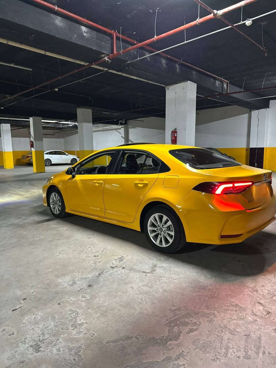 السلام عليكم من رخصه الادمن المحترم كورولا 25 وارد صيني رقم كركوك باسمي سنويه لحد 2030 نقابه مصفره سياره ماشيه 19 ما متواجد على الفيس الشراي يتصل على هذا الرقم ***********
