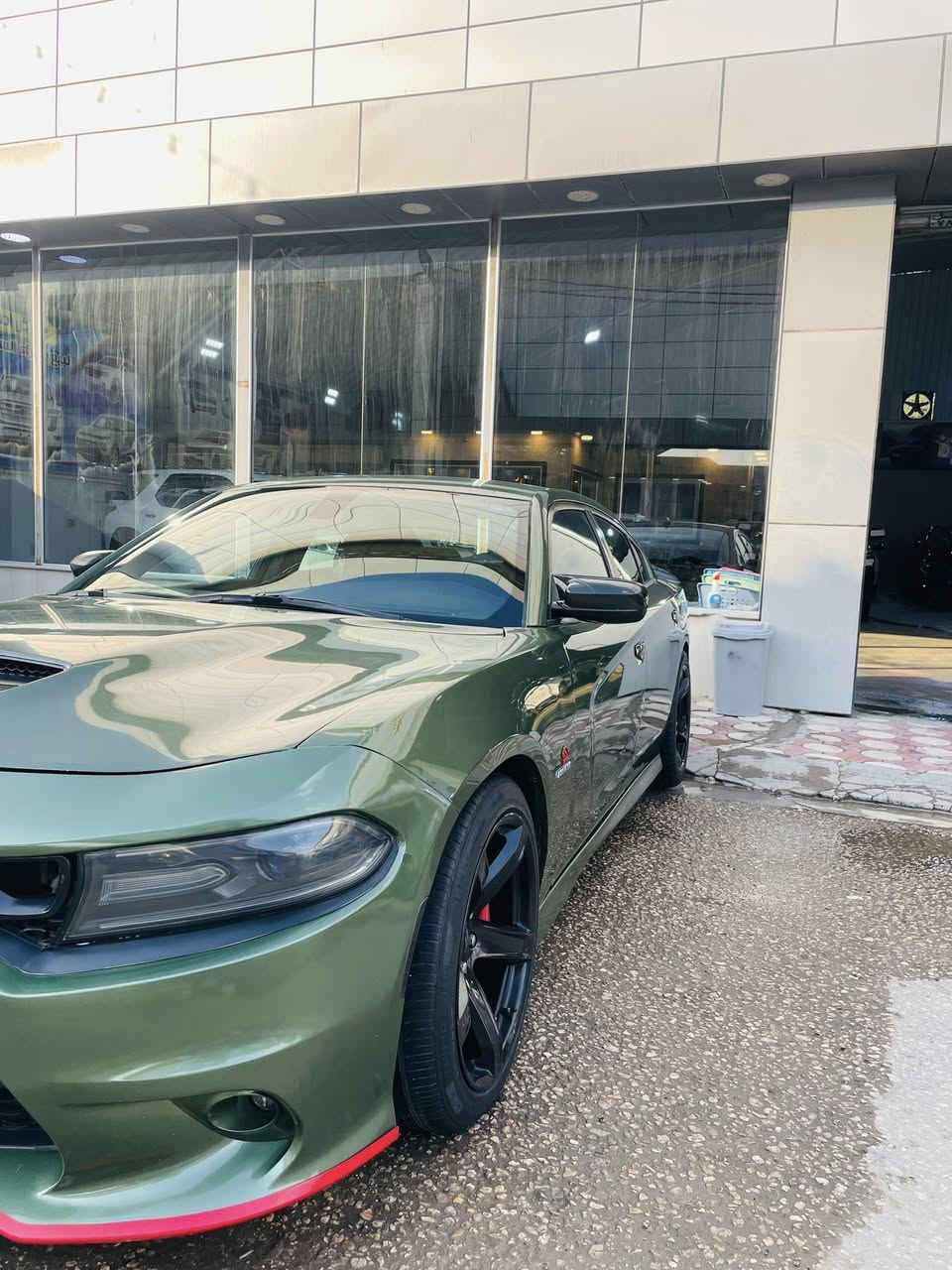 سلام عليكم Rt مراوس حسب القناعه شعندك نزل حادثه بس بنيد السياره احلى من الصوره 
***********
