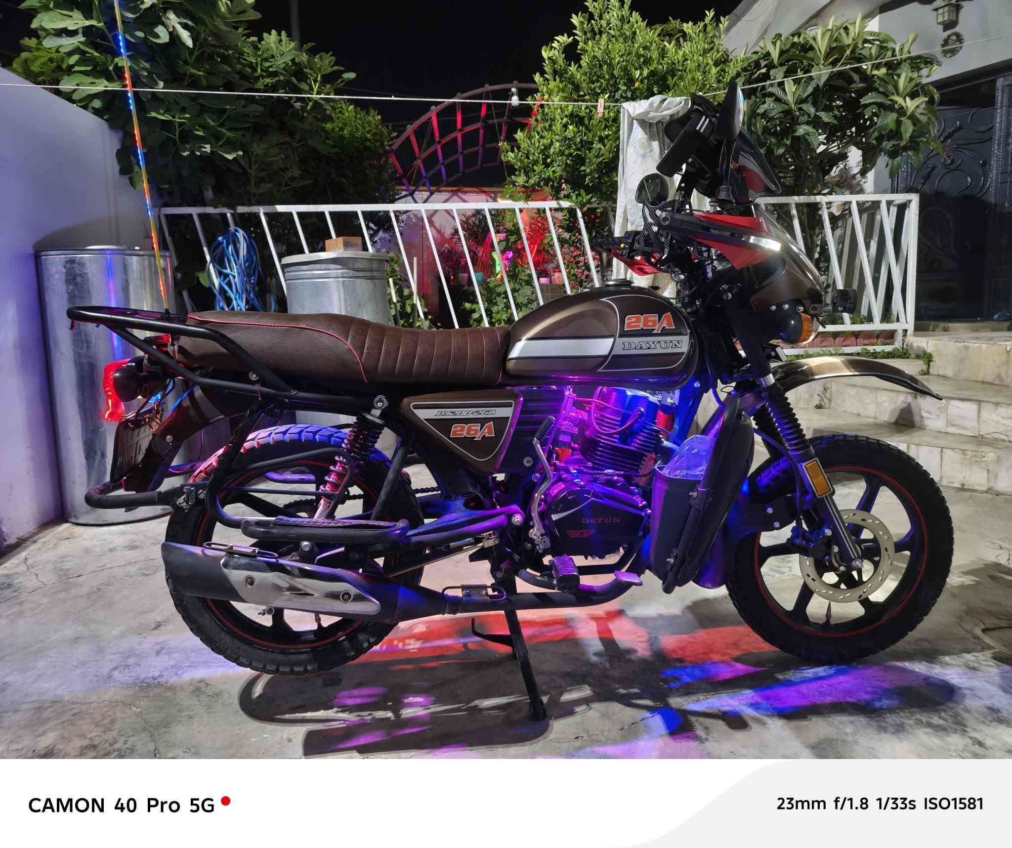 دايون للبيع 2025 محرك 200cc رقم أربيل سنويه بأسمي مناقصها أي شي نضيفه كلش مصارلها سنه وشهرين يمي ومتوازي على بيعتها لأن عندي عمليه الشراي يخابرني على ذني الأرقام *********** *********** وشكرا
