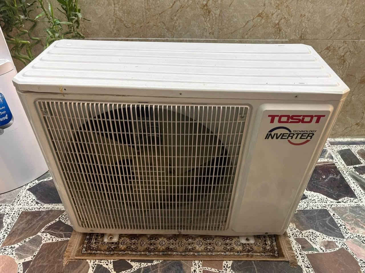 سلام عليكم
سبلت توسوت واحد ونص طن
1/5 طن حاربارد أنفرتر يشتغل على المولده 
بلادي ممصلح غازه مقفل  410
مع البوري وجميع ملحقاته
ظمان  10  أيام نظيف جدا
السعر  ٥٥٠ الف
بغداد حي الجامعه
***********
