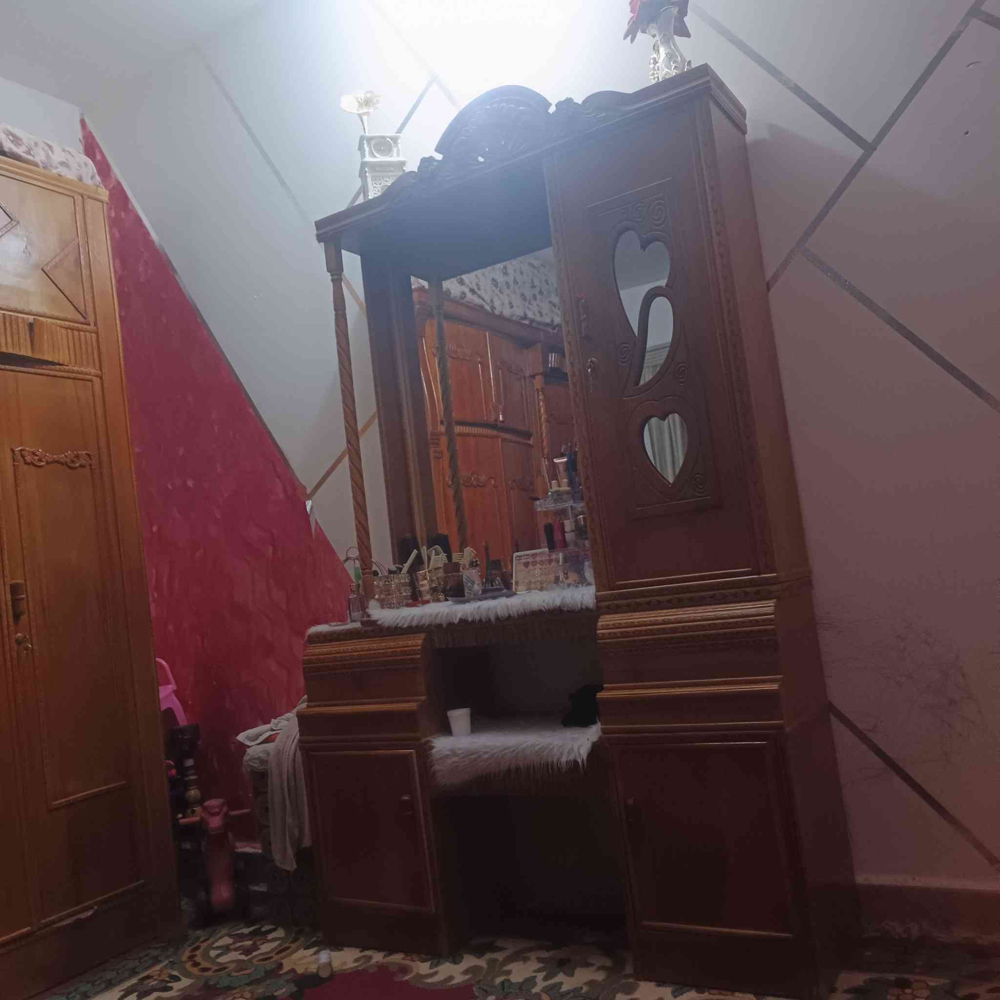 غرفه خشاب شغل درجه الاول الديوانيه حي الشرطه غرفه مليون 350 بيه مجال بسيط
*********** لاستفسار
