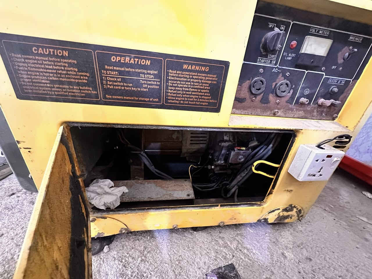 للبيع مولد كاما نضيفه ستخدام قليل 25 امبير
***********
