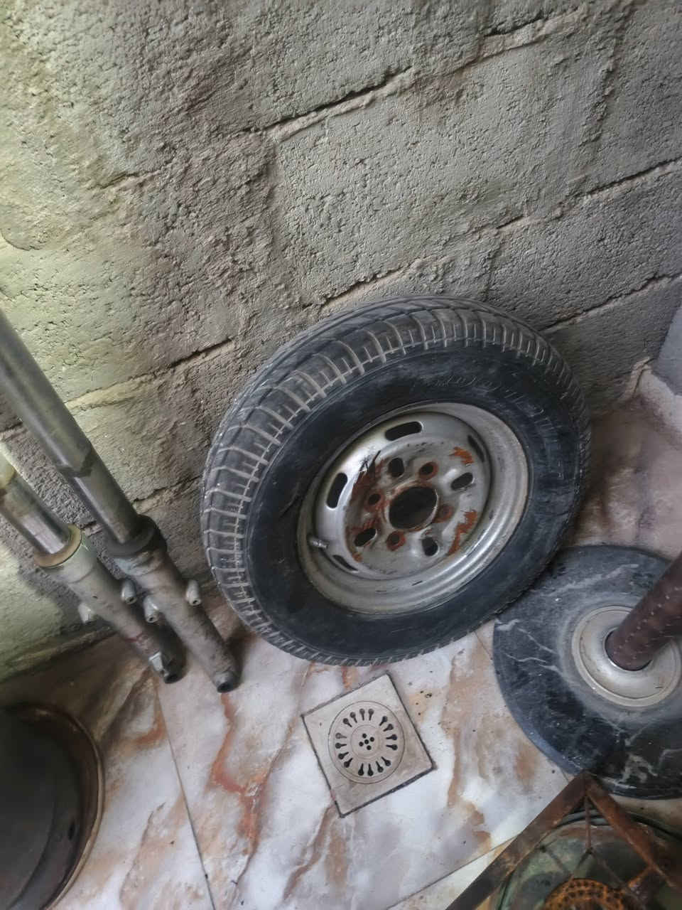 سلام عليكم سله مال جبس واسبير ستوته ودبلات مال ستوته للبيع الشراي يتصل ***********
