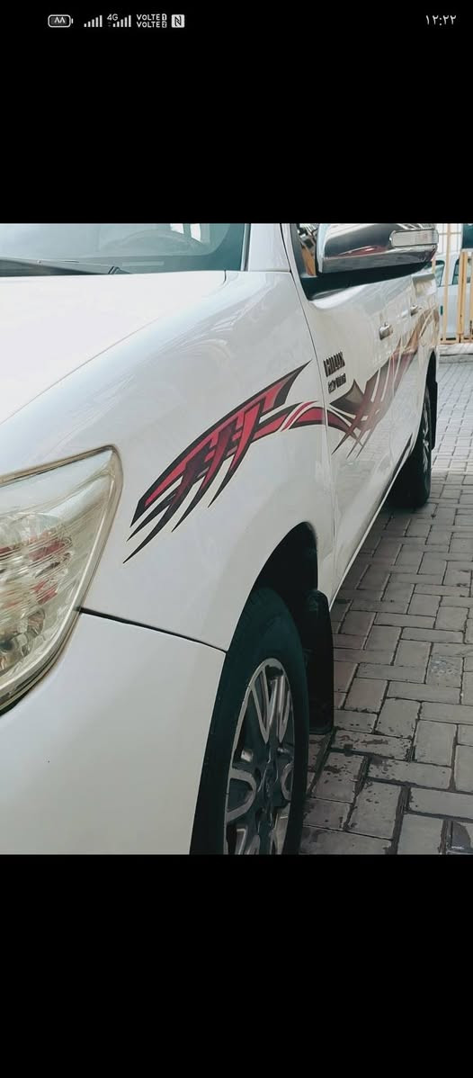 السلام عليكم 
بيكم هايلوكس موديل 14
سونار موجود بل منشور 
كير اوتوماتيك 
كير محرك تبريد مكينه كفاله عامه 
تخم تاير شواصي مكفولات بلادي 
دوخل نظيفه سياره حلو معنا الكمله بل عافيه ياخذها 
ماشيه سياره 130
رقم سليمانيه شكل جديد نكليزي سنويا جديد 
تحويل شوكت ما يعجبك حولك 
سعار سياره 210بي مجال حك جيتك شي بسيط 
العنوان بغداد بلديات نتصل وتدلل 
عله رقم 
***********
