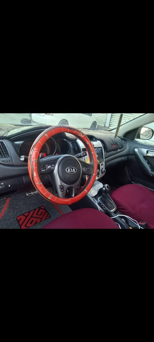 كيافورتي امريكي مديل11مكينه 2000ضربته جاملغ سايق وبيه صبغ بالهلالات الخلفيه سياره جاهزه من كلشي سعره ب88بيع ومراوس باقل مكاني ناصريه سوك الشيوخ رقم بغدادنكليزي تحويل شراي يتصل ***********
