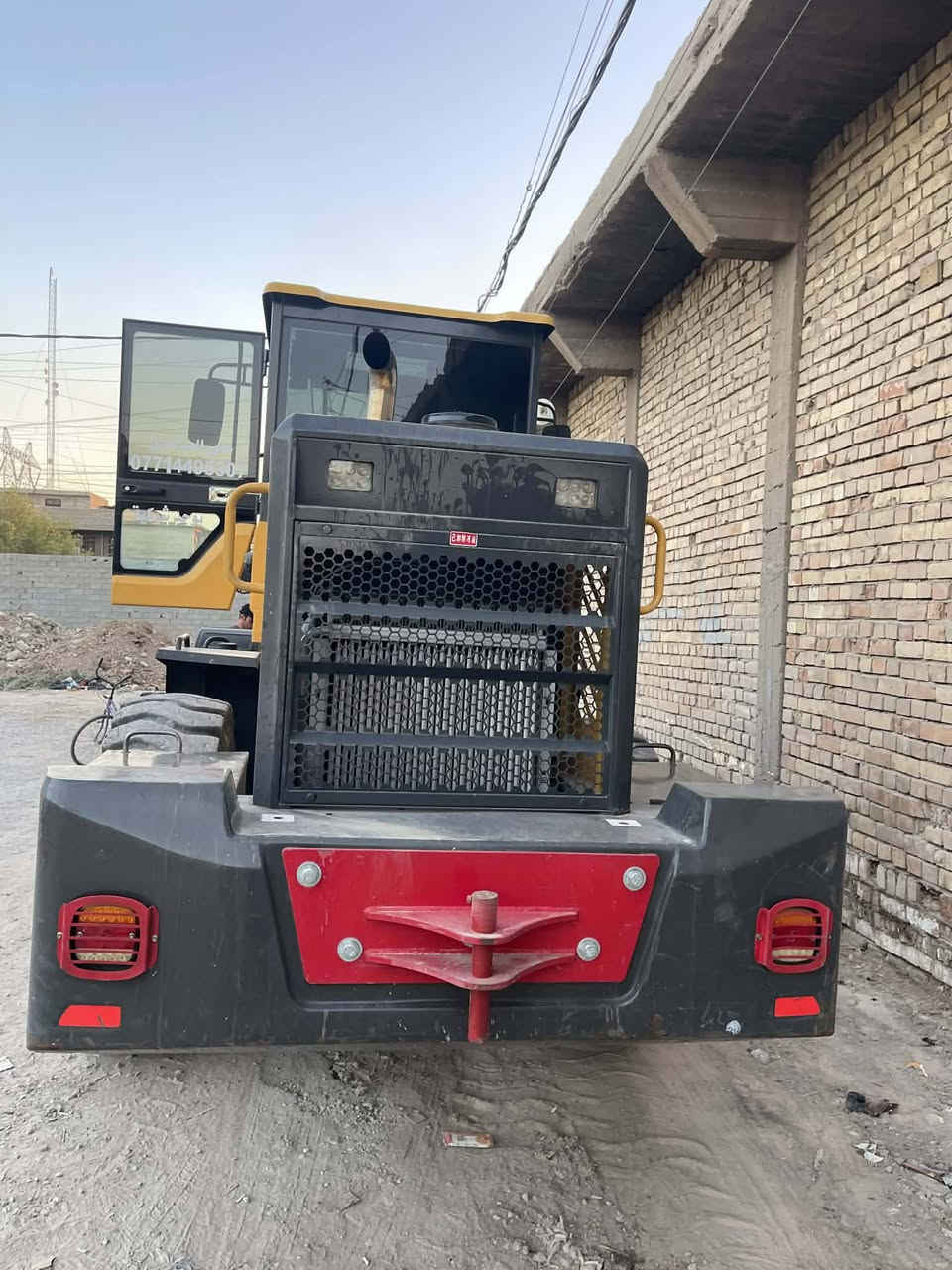 السلام عليكم شفل البيع موديل ٢٤رقم بغداد انكليزي مكينه جديده وجاهزه من كلشي وياهه شوكيه تنشد بكان الكيله عنواني بغداد السعر ٣٦٥ وبيهه مجال ***********
