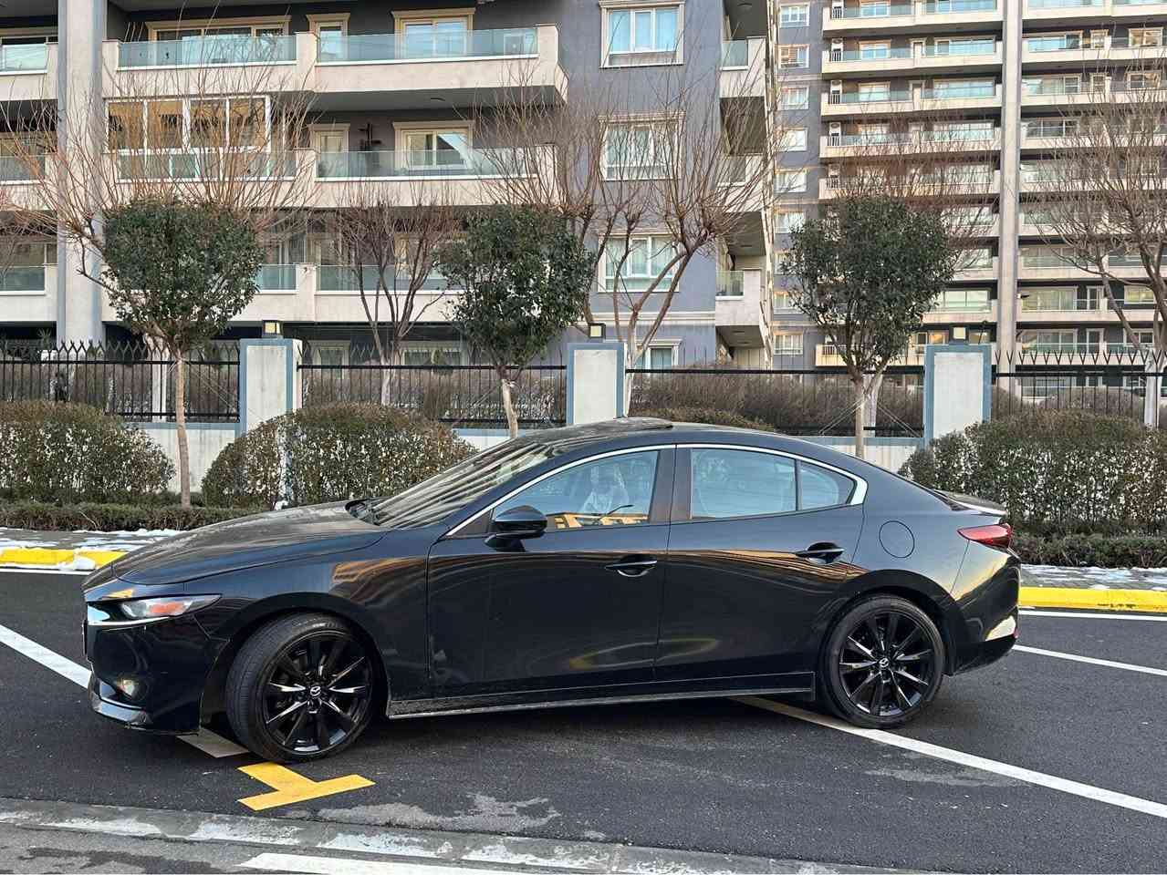 ‎Mazda 3 AWD👑
مۆدێل :2022
ڕەنگ:ڕەش
ماوەی ڕۆشتن :٤٥٠٠٠کم 
جۆری مەکینە:2.5L بێ تۆربۆ
مواسەفات :Preferr‎ السليمانية, العراق


**إذا كنت صاحب هذا الإعلان وتريد حذفه لأي سبب، رجاءا أرسل رسالة إلى الدعم الفني**