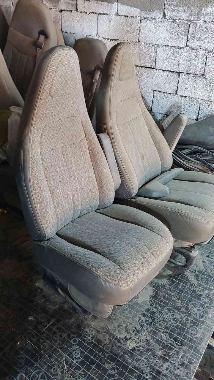 يوجد انواع الكشنات موجودات تفصيخ سفانات             عنوان المحل بغداد  كسره وعطش الفرع الثاني التوصل مع الراقم الاتية /***********/*********** يوجد توصيل للجميع محافظات العراق بإدارة سلام كاطع
