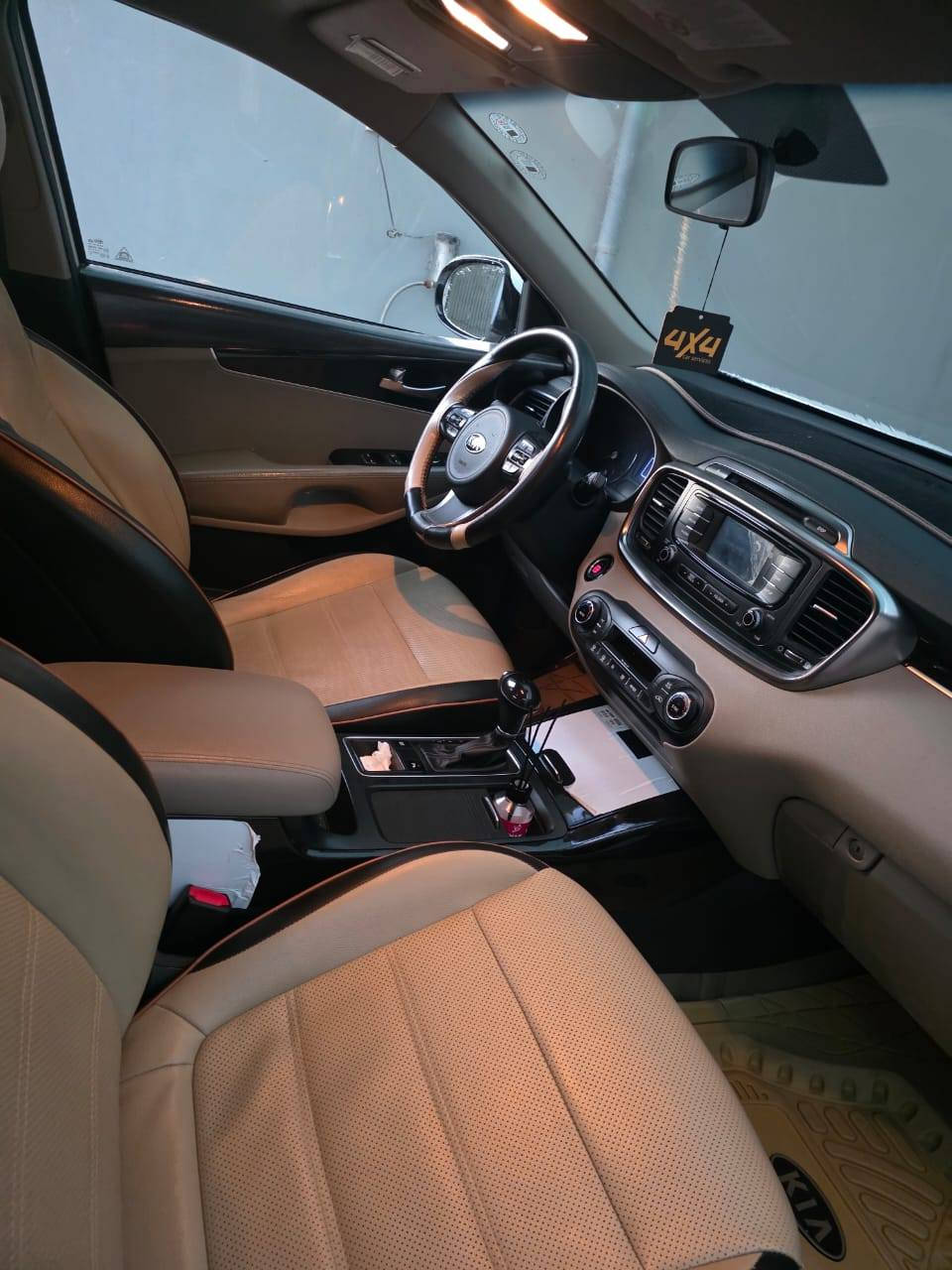 سورنتو2018 خليجي لون ابيض صدفي 

رقم اربيل الجديد بسمي تحويل ثاني يوم

هزه وسنويه جديدة ٢٠٣٠

 مكفولة كفاله عامه من كلشي 

عدا صبغ اقل الشبر ع طول الباب الخلفي الي عكس السايق 

ماشيه 95 الف حقيقي
سياره صدر ومحرك وكير شرط كفاله 

على وضع شركه   

بصمه تشغيل وابواب  

صندوق كهرباء

شاشه اصلية 

محرك 2400 مكفول 

  7 راكب 

حساس امامي خلفي    اشاره ترحيب 

كشن كهربائي 

كامره خلفي

حساس امامي وخلفي

تبريد 3 قطع

كروس تثبيت سرعه 

مري شفط    

اشاير ترحيب فتح (المري عند الاقتراب) 

برادات بلاديه 

فول تحكم استرن 

اربع انظمه قياده  

كشافات ضباب 

فول مواصفات 1/1 جاهزه عدا لبنرامه

الف مذب عليها سياره جاهزه 

عنوان موصل 

***********5
واتس اب واتصال 

السعر205 وبي مجال
