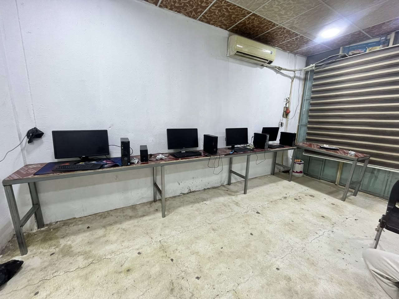 أربع حاسبات للبيع وميز سعر الحاسبه الوحده 175 المجموع   الكل 800 وبي مجال


**إذا كنت صاحب هذا الإعلان وتريد حذفه لأي سبب، رجاءا أرسل رسالة إلى الدعم الفني**