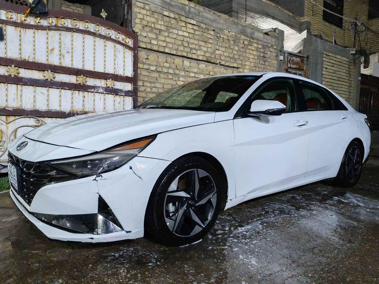 سلام عليكم النترا هايبرد موديل 2022 امريكي ماشيه 70 مرفقه بالمنشور سونر مرفق بالمنشور  سياره جديده بمعنى  شي السعر 123 مكان السياره بغداد  العبيدي ***********
