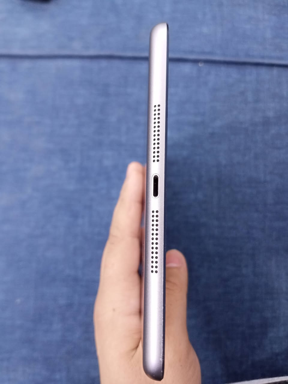 سلام عليكم 
للبيع ايفون ايباد7
ذاكره 16 گيگا
نضافه 100%
العنوان حي الصديق 
للاستفسار ***********
