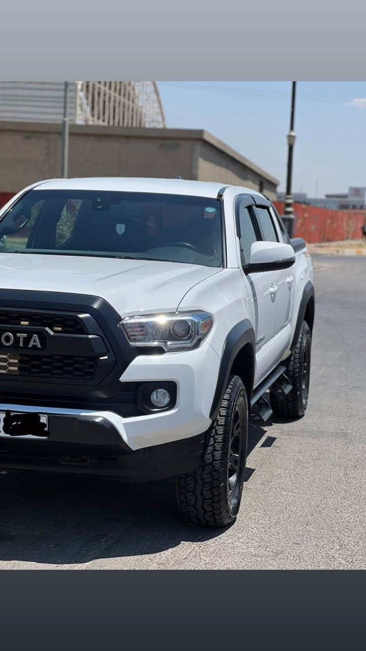 تؤيؤتا تاكؤمه ٢٠٢١ مواسه فات TRD V6
AWD ❤️‍🔥 دەبل ئەکسل 
٣پارجەی سبوخە بی ئیرباگە هەموو بەشەرت 
گیر مەکینە ئەکسل بەشەرت 
رەمەقم و سەنەوی هەمووو نویە 
سیارەکە لە هەمولیرە 
ژمارەی موبایل *********** أربيل, العراق
