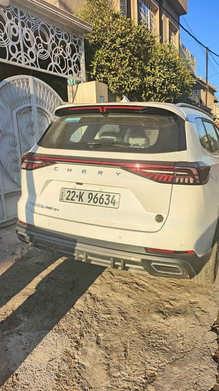 🚗 شيري تيگو 8 برو بلگن هايبرد 2024
لون أبيض – وارد صيني
📍 الموصل
الممشى: 3,000 كم فقط
السعر: 275 ورقة
🔹 السيارة أصلية وضع شركة، بحالة الوكالة وما بيها أي صبغ أو حادث.
🔹 المواصفات (فل أوبشن):
محرك بنزين + كهرباء (Plug-in Hybrid) اقتصادي جداً
نظام AI هلو شيري تحكم صوت تتكلم معاها
نظام دفع رباعي AWD
سقف بانورامي
كاميرات 360°
شاشة كبيرة + لوحة قيادة رقمية
تشغيل بصمة + مفتاح ذكي + تشغيل عن بُعد
باب خلفي كهربائي
مثبت سرعة + تحكم نزول منحدرات
حساسات أمامية وخلفية
تبريد وتدفئة أوتوماتيك
مقاعد كهربائية
شاحن لاسلكي
إنارة داخلية محيطية
LED + كشافات ضباب
8 وسائد هوائية
ABS + مانع انزلاق + فرملة طوارئ
وبعد اكو مواصفات اكثر…
✨ سيارة عائلية فخمة، صرفية ممتازة، ممشى قليل جداً.
للاستفسار الاتصال 📞
***********
