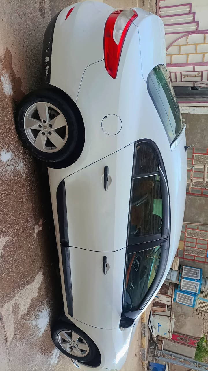 السلام عليكم سياره رينو فلونس موديل 2013 رقم بغداد شرط تحويل مباشر بيه 4قطع ابيع حزام لبيع ومراوس السعر 55 وبيه مجال العنوان النجف 
رقم التلفون /***********
