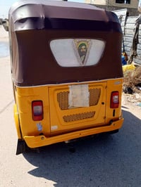 22 مرقمه بغداد / بيها طختين ومصلحات / مكاني مدينة الصدر / السعر ٨٢٠٠ و...