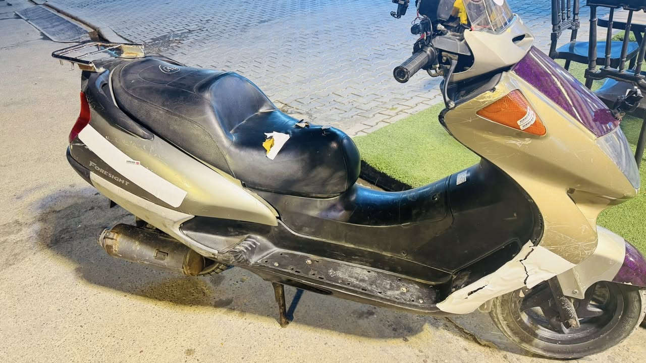 السلام عليكم دراجة فور سايد للبيع السعر 450 النضافة نفس مموضح بالصور مكان الدراجة شارع فلسطين ***********
