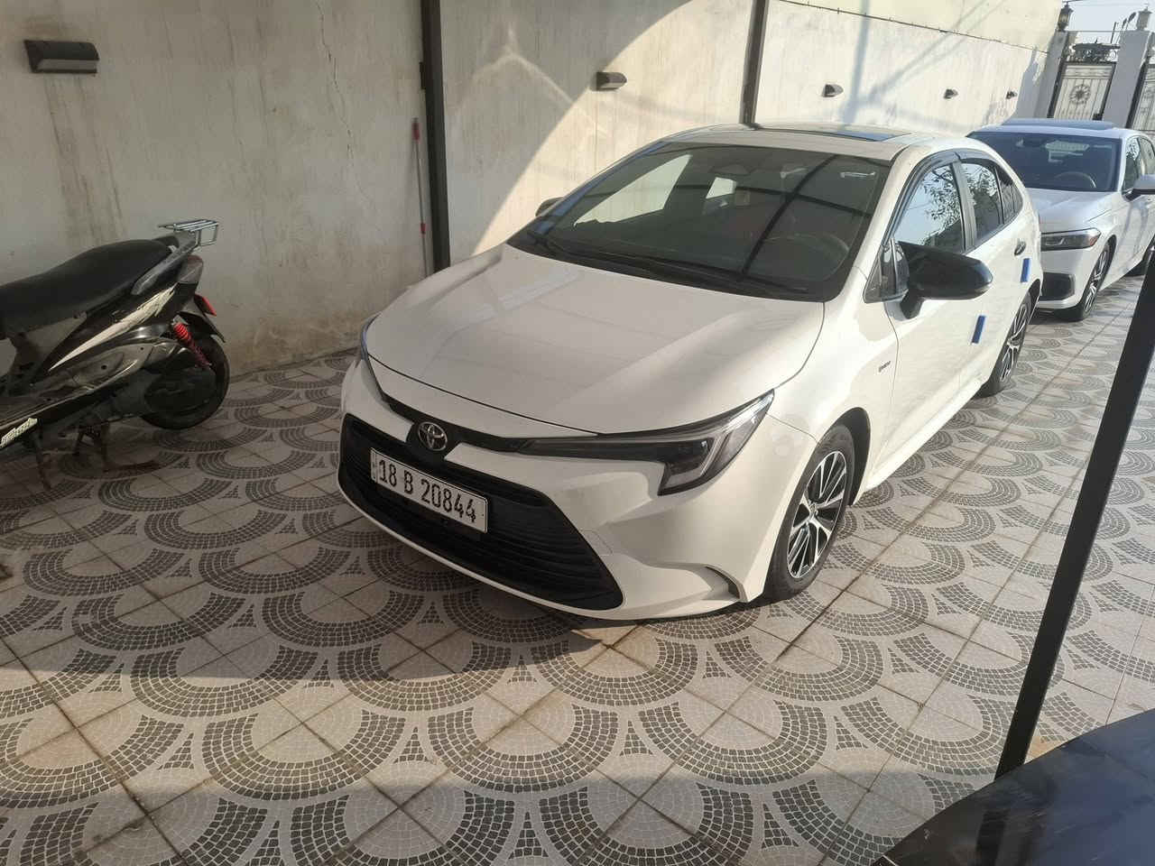 للبيع كورلا هايبرد ٢٠٢٤ فول عدا الجلد رقم بابل بأسمي ماشيه ٣٥ الف بصمات ٢ كتلوكات اسبير مانزل سياره جديده مكفوله من الصبغ والبارد عدا بيها رصعتين بالهلال الي نازل على دوسه وباب صدر هم بيها رصعه بدون بارد على وضعهن السعر ١٥٠ ورقه مجالها بسيط السياره بالحله ***********
