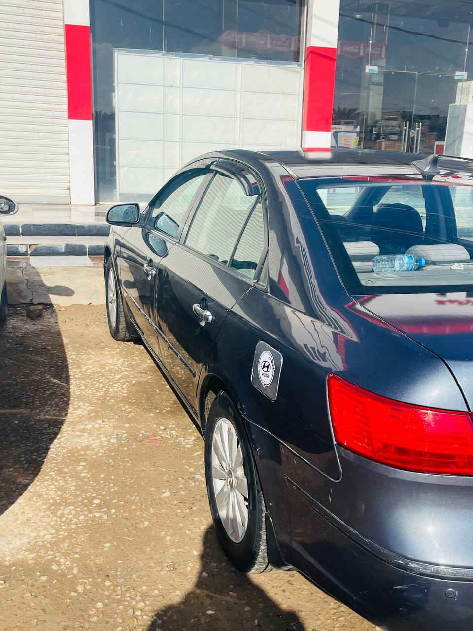 سلام عليكم للبيع سوناتا 2009 رقم اربيل دولي بسمي سنويه مجدده وهزه جديده كير محرك جدد 
صدر وره كدام نضيف 
كهربائيات كلهه شغاله 
وار امريكي  بدون ضرر
داخله كلين بيهه قطعتين 
صبغ بدون دواخل 
سياره ليبل واحد 
السعر 117وبيه مجال 
المكان ديالى الخالص سراجق 
***********
