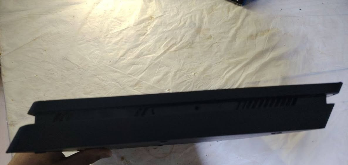 ما داخل تصليح نظيف واحد تيره Playstation 4 slim 
ثنين يدات وقاعده وثلاث اقراص
السعر ٣٧٠ 
للتوصل والستفسار هاذا معرف انستاقرام qasm_1n


**إذا كنت صاحب هذا الإعلان وتريد حذفه لأي سبب، رجاءا أرسل رسالة إلى الدعم الفني**