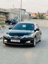 وبركاته اخوتي تاخذون هيج سياره وراسك بارد للبيع هوندا اكورد ٢٠١٤ خليجي...