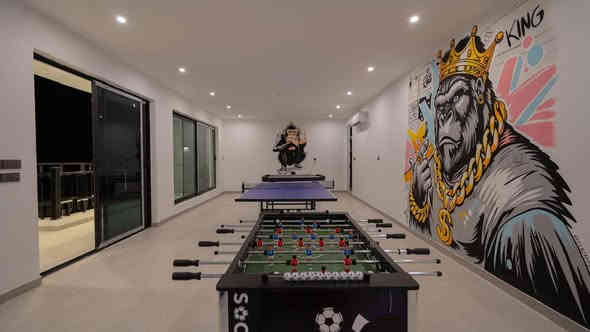 مزرعة رقم (4) في منطقة البوعيثة مؤثقة بتطبيق اجرلي شركة المصطفى

السبت / صباحي مسائي
الاحد / صباحي مسائي
الاثنين / صباحي مسائي
الثلاثاء صباحي مسائي
الاربعاء صباحي مسائي
الخميس صباحي مسائي
الجمعة/ صباحي مسائي
للحجز واتساب/ ***********
