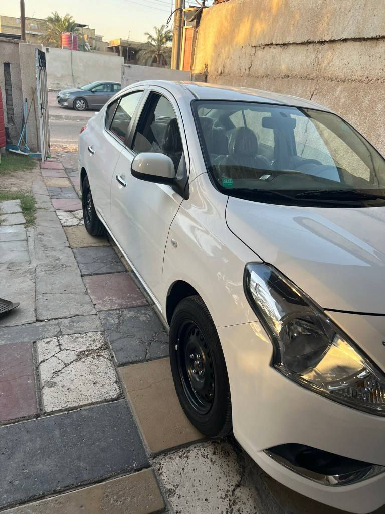 سني موديل 2024  كفاله من الزلغ مدوشمه عام ارضيه وكشنات  كامله مابيهة اي نقص  هندي ام بليته زركه ماشيه٢٧س 129 شط العرب *********** البصرة, العراق
