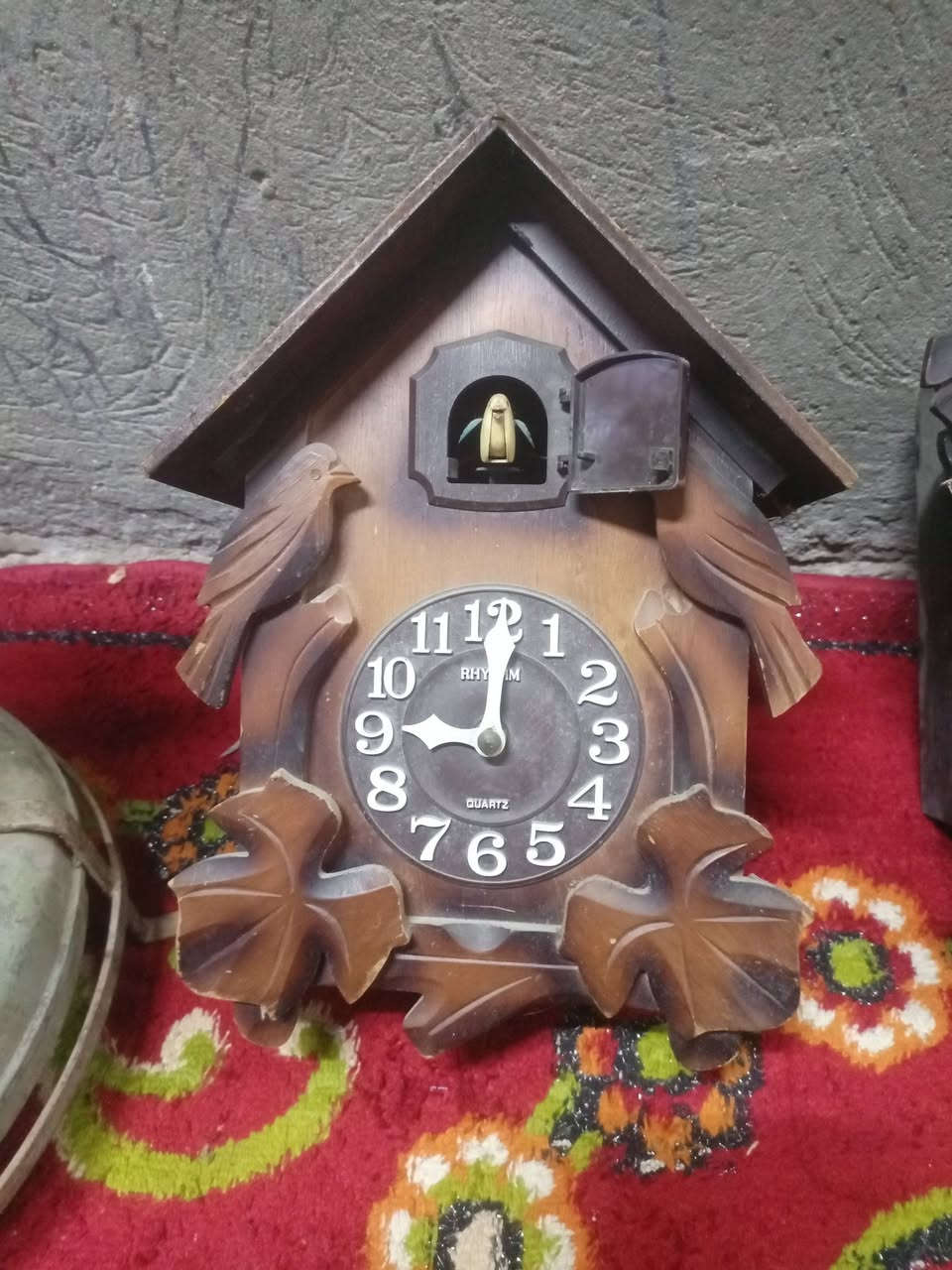 سلام عليكم غراض البيع كلمن وسعره عنوان بغداد ***********
