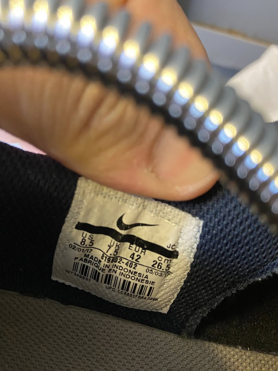 نايك كابوي بالة أوربي أندنوسيا باركود قياس ٤٢ السعر مع التوصيل ١٣


**إذا كنت صاحب هذا الإعلان وتريد حذفه لأي سبب، رجاءا أرسل رسالة إلى الدعم الفني**