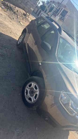 السلام عليكم
رينو داستر فرنسي 
موديل 2018
بأسمي رقم بغداد الماني 
كير مكينه محور كورلا
حجم المكينه 1800
تبريد تدفئه شغالات
صدر امامي خلفي مال شركه جديد
محرك كفاله
كير نص ونص 
سياره مال شركه مطلوبه وجاي يقطعون من عندي كل شهر كتروني 
السعر 100$ او امراوس حسب القناعه اسويلك بيهه وكالة قياده وين متروح بيهه تروح 
*********** واتساب
