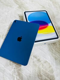 آيفون 11 • ذاكرة 128 • بطارية 100%