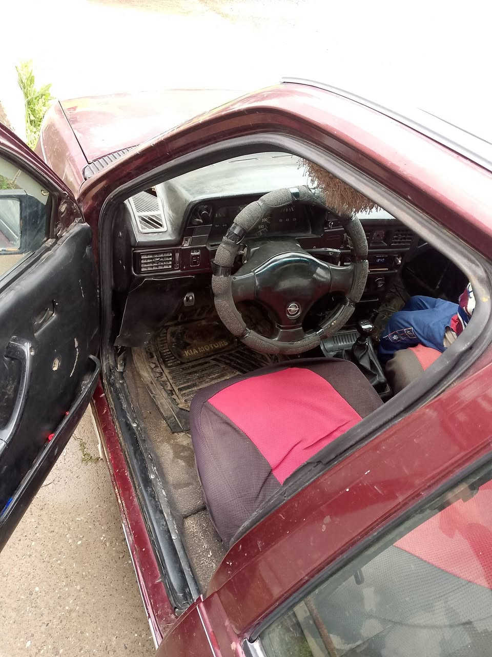 السلام وعليكم اوبل كاديت محرك استره رقم اخضر شرط اتحويل للاستفسار ***********
