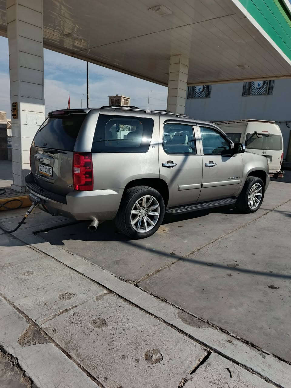 سلام عليكم تاهو للبيع 2007 جاهزة مكينا كير صدر كهربائيات كلة جاهز بسمي تحويل ثاني يوم شادلها منضومة غاز يعني صرف بانزين ماكو تخم تاير السعر 170 مستعجل او بيها مجال مكاني بغداد التاجي الاستفسار ***********
